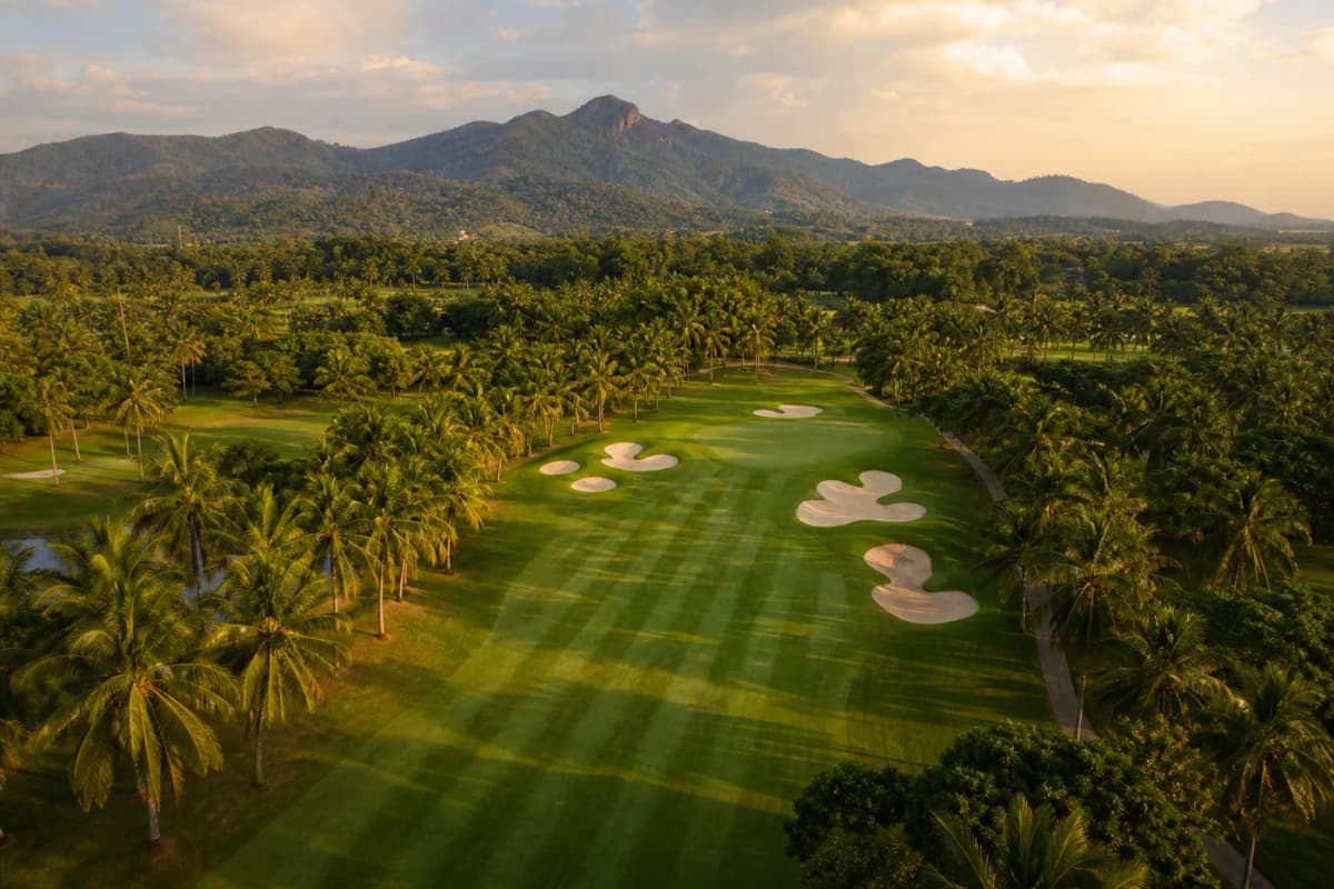 Hua Hin Golf Guide: Courses, Costs, and Community