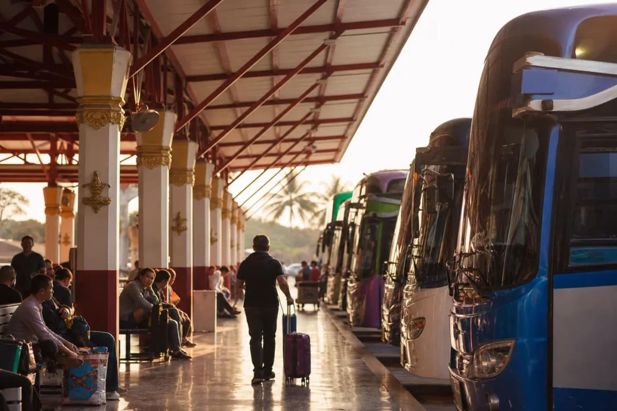 Bangkok to Hua Hin by Bus or Minivan: Terminals, Prices and Booking (2026)